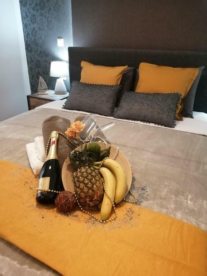 Cozy, Central, Safe Double Rooms In Apartment, Close To Acropolis أثينا المظهر الخارجي الصورة